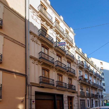 Luxurious & Alluring Home In Historic Town Valencia Eksteriør bilde