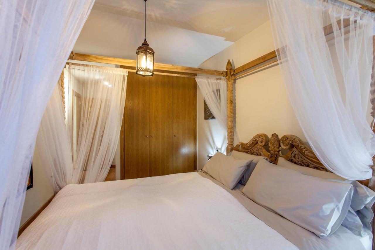 Luxurious & Alluring Home In Historic Town Valencia Eksteriør bilde