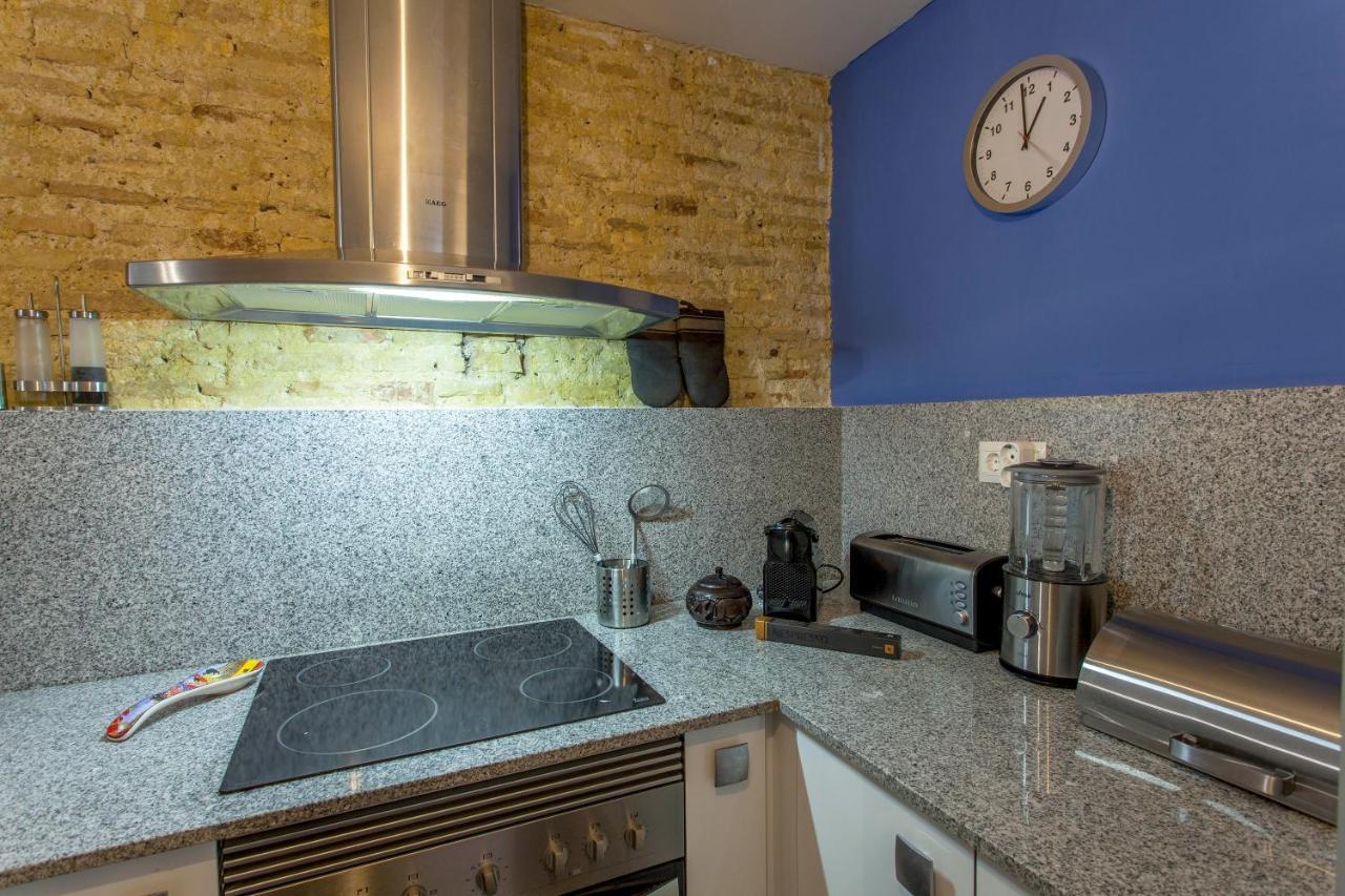 Luxurious & Alluring Home In Historic Town Valencia Eksteriør bilde