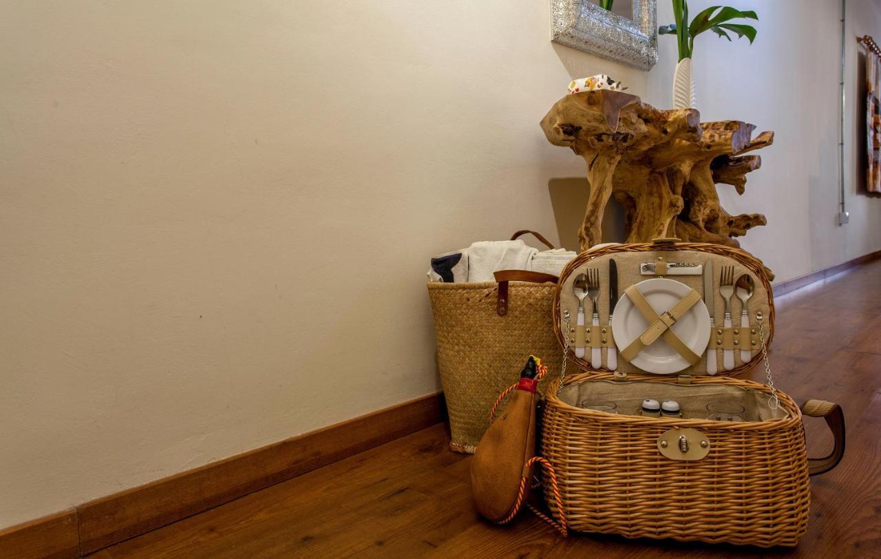 Luxurious & Alluring Home In Historic Town Valencia Eksteriør bilde