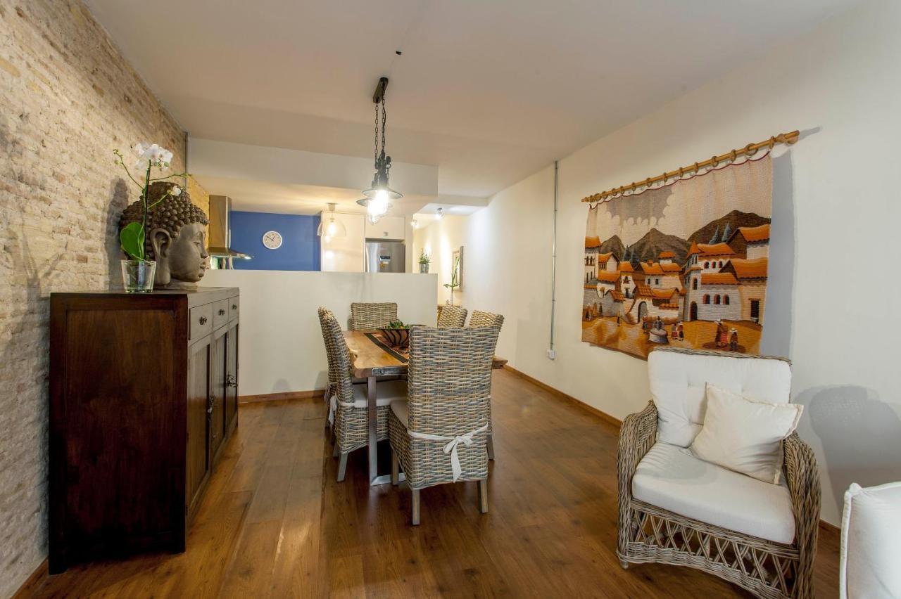 Luxurious & Alluring Home In Historic Town Valencia Eksteriør bilde